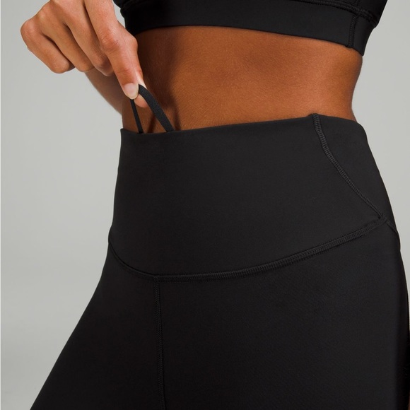 lululemon Base Pace 25 in black 4 - Picture 5 of 6